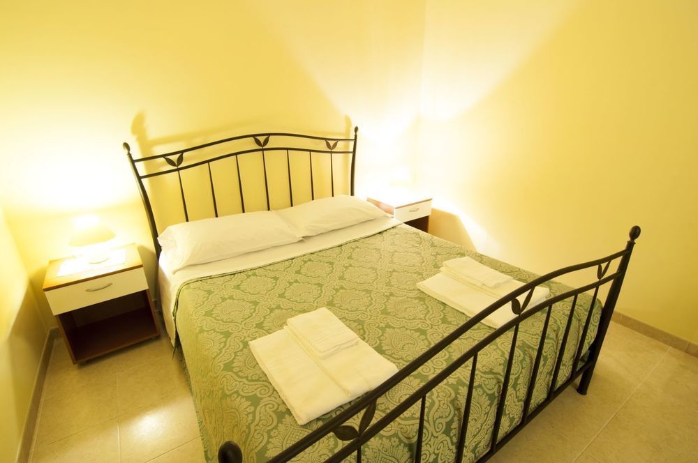 Ciao Hotel & Residence - Apartments Конверсано Екстериор снимка