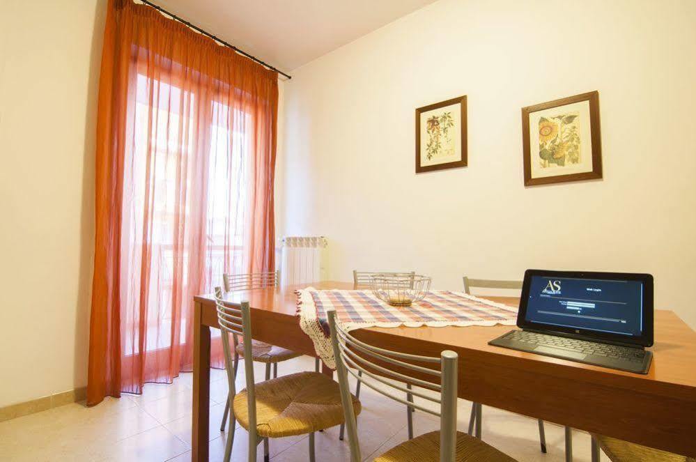 Ciao Hotel & Residence - Apartments Конверсано Екстериор снимка