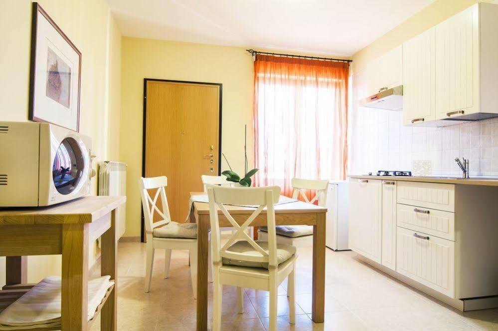 Ciao Hotel & Residence - Apartments Конверсано Екстериор снимка