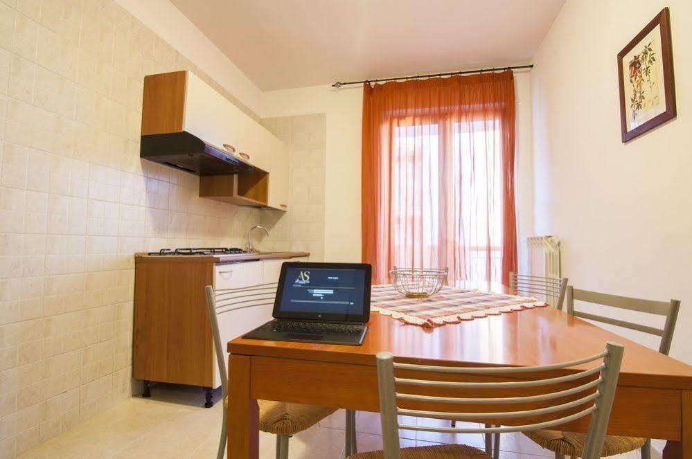 Ciao Hotel & Residence - Apartments Конверсано Екстериор снимка